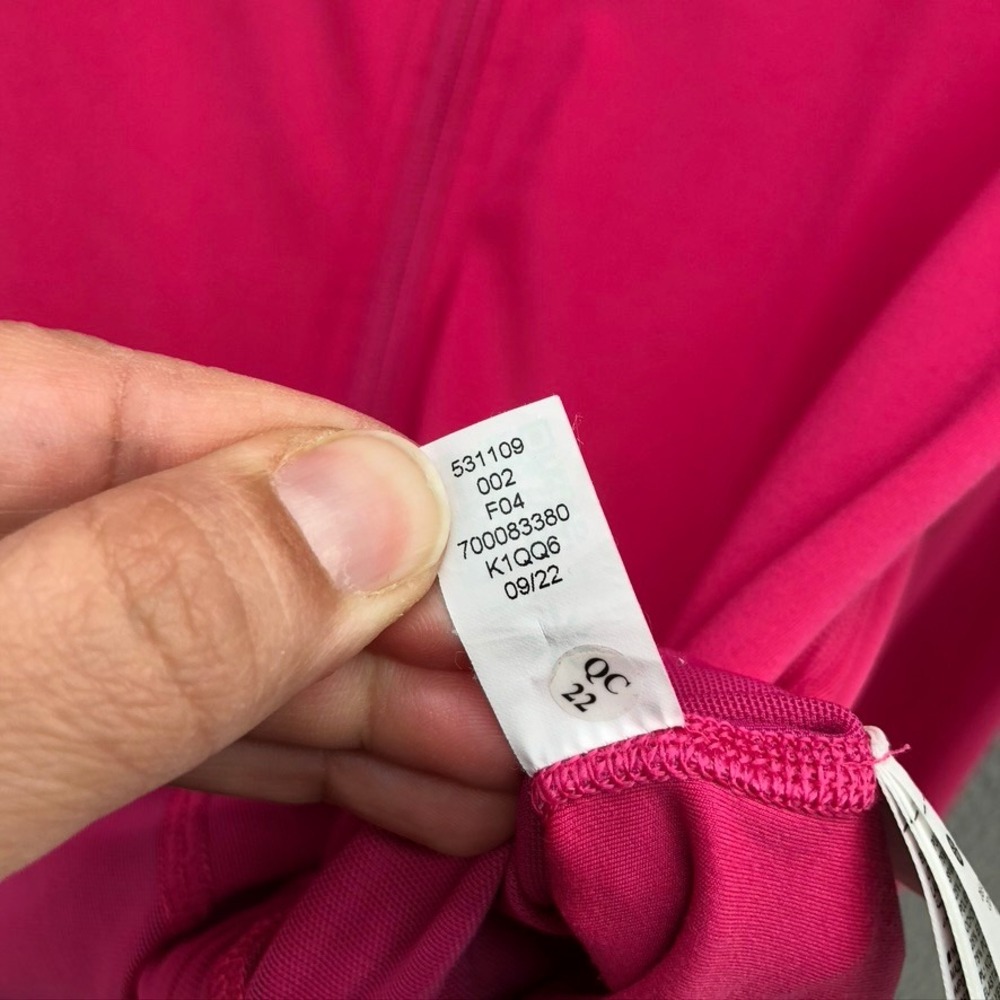 Athleta Triumph Full Zip Jacket Womens Medium M Pink Mock Neck Thumbholes 531109 - Picture 6 of 10